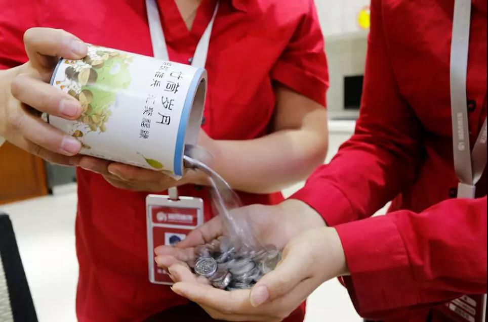 林鳳裝飾慈善小竹筒 林鳳裝飾慈善小竹筒