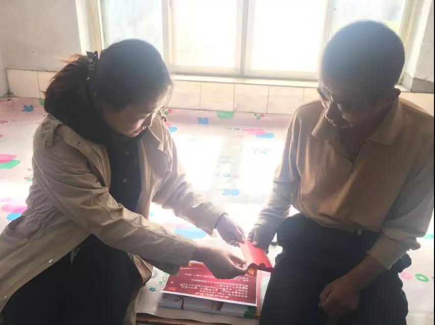 林鳳裝飾幫扶貧困學(xué)子 林鳳裝飾幫扶貧困學(xué)子