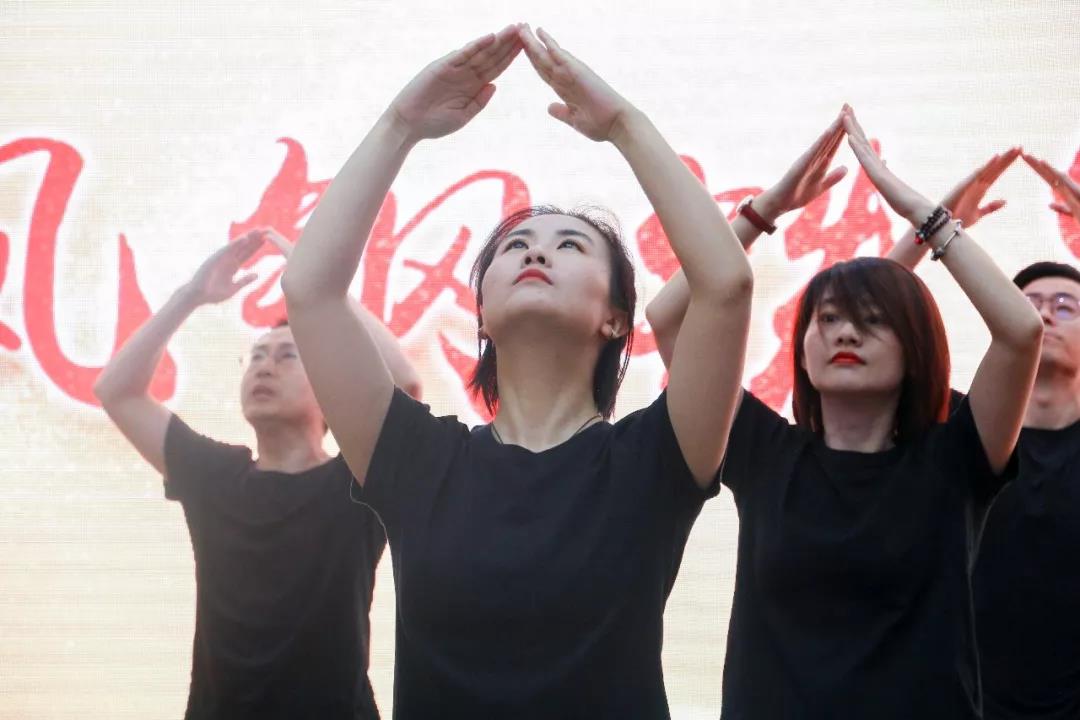 林鳳鋼鐵團展示 林鳳鋼鐵團展示