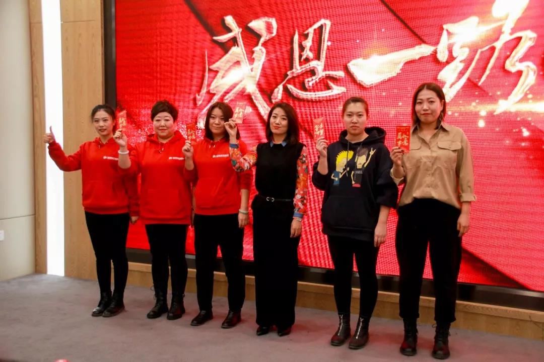 感謝付出 感動(dòng)支持 感謝付出 感動(dòng)支持