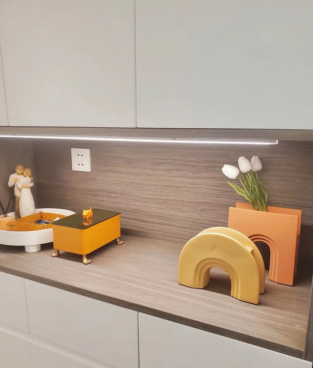 玄關(guān)感應(yīng)燈.png 玄關(guān)感應(yīng)燈.png